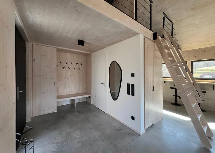 Semesterbostad Laerchenloft *